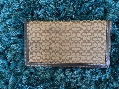 £5 • Buy Coach Ladies Wallet