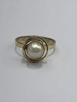 9ct 9K Yellow Gold White Freshwater Pearl Ladies Ring Size U1/2. Brand New • $380