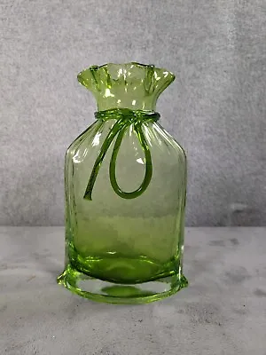 Vintage Green Glass Vase Home Decor Retro Modern 7.5  Tall • $29.98
