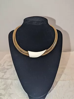 Vintage MONET Gold Tone- Ivory Enamel Snake Chain Chunky Choker Necklace 16in • $29.99