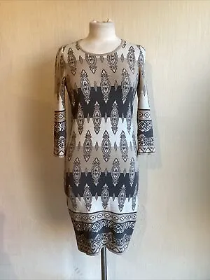 Raini Hollywood Collections Warm Smart  Bodycon Dress UK 8 Long Sleeved Fitted • £40