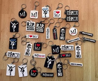 33 Michael Jackson Keychains (silicon) • $66