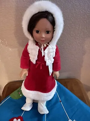 Madame Alexander Doll 18” Brown Eyes Brunette 2010 Christmas Outfit • $18