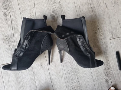 $109 • Buy Alexander Wang X H&M Boots Sz 40