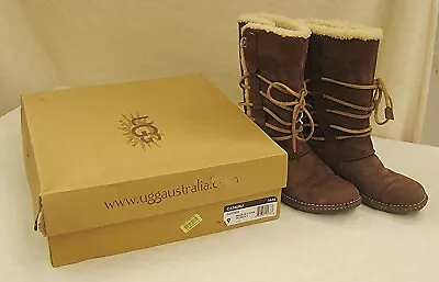 Ecu Ugg Catalina Boots Size 9 With Original Box • $35