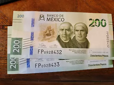 Mexican Notes/currency 200 Peso (2) 2022 RARE Sequential Numbering W/ Hologram • $49