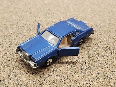 Vintage Yatming Ford Lincoln Continental Mark IV Blue 1062 • $7.90