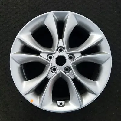 18  HYUNDAI VELOSTER 2015 2016 2017 OEM Factory Original Wheel Rim 52910-2V850 • $129.48