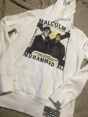 Roots Of Fight Muhammad Ali Hoodie Sm • $39.99