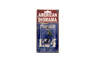 Car Meet 2 1:24 Scale American Diorama Figurine Figure II Man Guy 3  Blue Green • $7.49