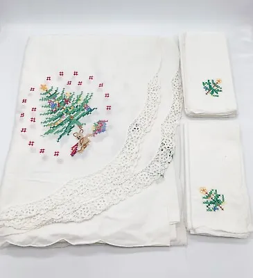 Vintage Embroidered Christmas Holiday Tablecloth With Napkins 83 X65  Handmade • $29.99