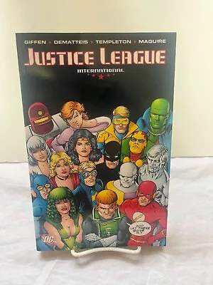 Justice League International Vol. 4 By Keith Giffen Paperback • £9.73