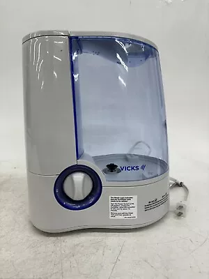 Vicks V750 Warm Mist Room Humidifier 1.0 Gallon Capacity • $1.25