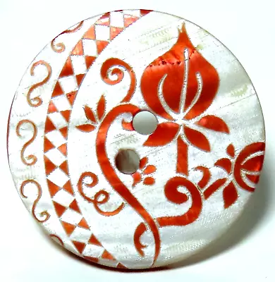 BEAUTIFUL MOTHER OF PEARL BUTTON W/PINK DYED & ETCHED FLORAL DESIGN • $1.40