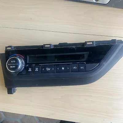 2014-2016 Toyota Corolla Ac Heater Climate Control 55900-02500 E04I2 • $39.99