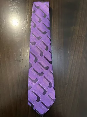 VAN HEUSEN Purple Plaid Neck Tie B70 • $5.99