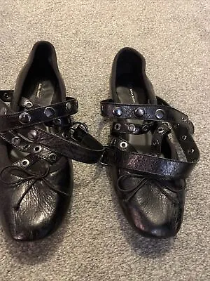 $0.99 • Buy Womans Zara Basic Black Flats Shoes Size 39