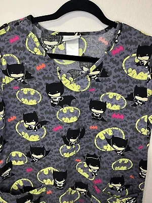 Batman Women's Medium Scrub Top Batman Funko Pop Bat Signal 2 Pocket • $11.98