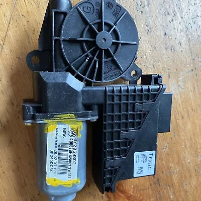 VW POLO 9N3 SKODA FABIA  Window Motor Front Right  Drivers  Side  6Y2959802 • £200