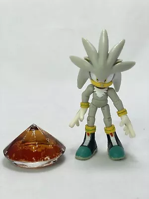 Jazwares Sonic The Hedgehog Silver 3  Figure With Chaos Emerald • $24.99