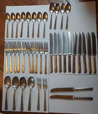 W.M. Rogers And Son Silverware Set (40 Pc) • $75