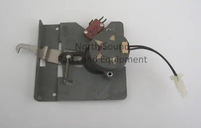 Maytag MEW6530DDS Electric Oven Door Latch-74008267 • $19.99