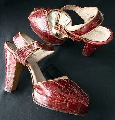 Vintage Alligator Peep Toe Platform Shoes 40s Sz 6.5 • $471.02