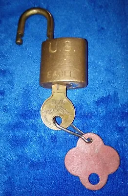 Vintage U.S. Gov Eagle Lock Co. Military Brass Padlock  Original Key Chicago  • $19.77