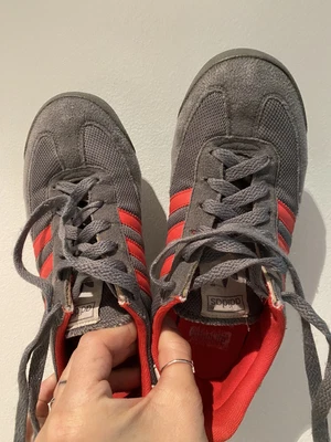 $25 • Buy Adidas Originals Dragon