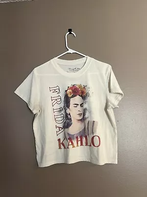 Frida Kahlo Cropped Shirt • $25