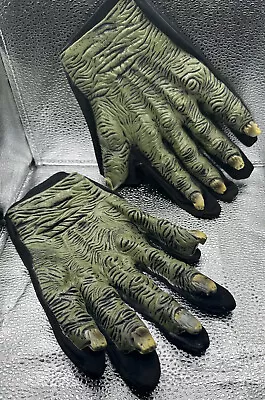 Set Of 2 Creepy Monster Gloves Green Alien Halloween Costume Contest Party • $14