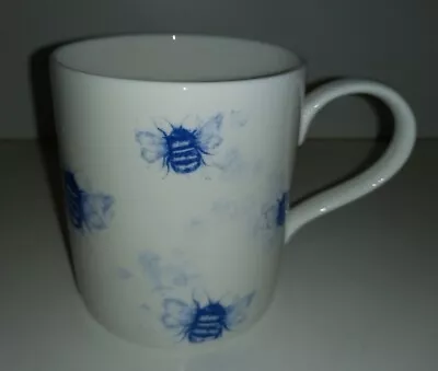 Beautiful Clare Davis London Blue & White Bone China Bee Mug  • £6