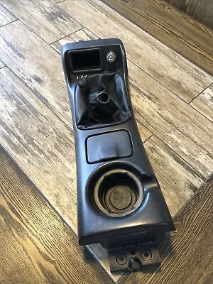 ** WILL NOT SHIP** 2000 Camaro Shifter Bezel And Boot 5 Speed MT • $96.75