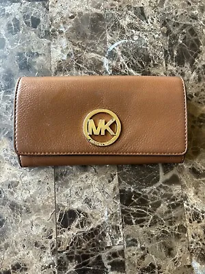 MICHAEL KORS FULTON Trifold Lg Gusset Carryall Wallet Acorn Leather • $22.24