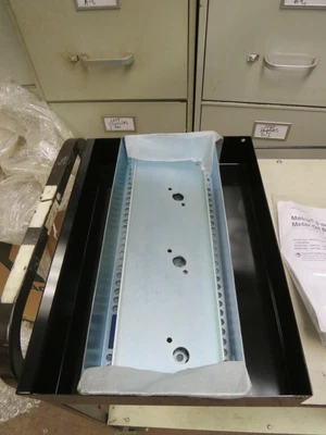 $250 • Buy Graco 256719 Oil Bar Console Complete Cabinet Without Piping & Meters (nib)