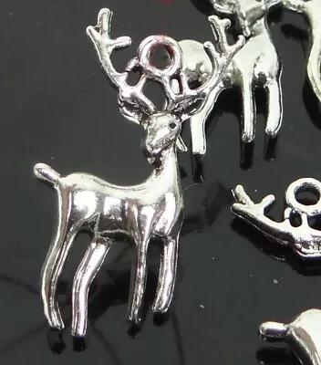 6 Reindeer Hunting Christmas Elk Deer Antique Silver Pewter / Alloy Stag Charms • $3.99