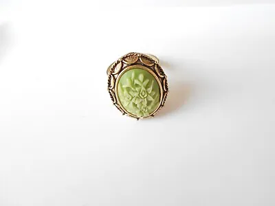 Vintage Vanda Beauty Moon Song Carved Green Jade? Cameo Perfume Compartment Ring • $24.99