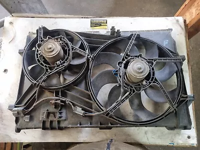 Holden Commodore Vy V6 Engine Radiator Thermo Fan Wk Statesman Caprice Genuine • $70