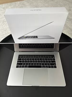 Apple MacBook Pro (15-inch 2017) 2.9GHz I7 512GB/16GB RAM + TOUCHBAR (AS NEW) • $1000