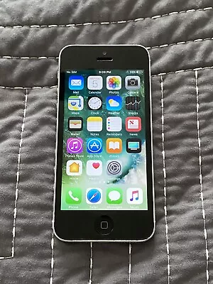 Apple IPhone 5 - 16GB - White & Silver (Verizon) A1429 (CDMA + GSM) • $21.99