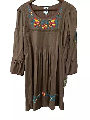 NWT Ivy Jane Embroidered Dress Size Small EE209 • $49.50