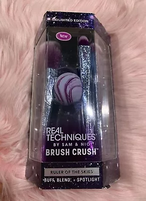 Real Techniques Brush Set - Ruler Of The Skies Brush Crush - Brand New! • $28.95