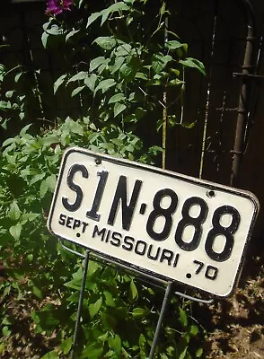 Missouri 1970 License Plate # S1N-888 • $24.50