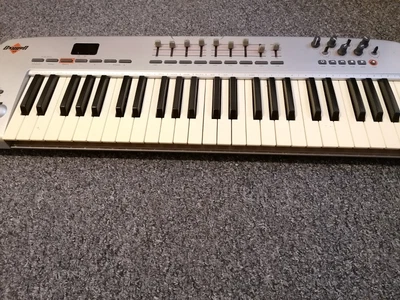 £35 • Buy M-audio Oxygen 49 Midi Controller Keyboard Working