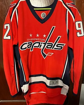 Washington Capitals Officially Licensed NHL Jersey Size Small Red Kuznetsov #92 • $19.99