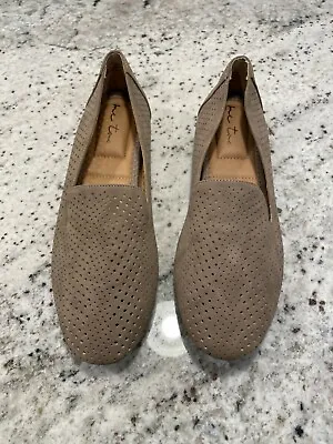 Me Too Blake Flats Tan Material Women's 7.5M • $34.99