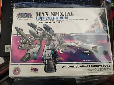Macross Max Special Super Valkyrie VF-1A Heavy Weapon Type 1/100 Scale Model Kit • $32