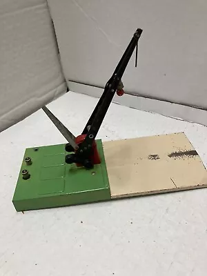Vintage Lionel #46 Automatic Crossing Gate O Scale Tested And Working. • $10