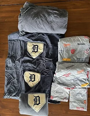 Pottery Barn Teen MLB Queen 8 Piece Set- 2 Shams 2 Pillowcases 2 Duvets 2 Sheets • $99