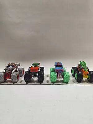 Spin Master Monster Jam Sriracha Zombie Neon Son Uva Digger Turtle  1:64 #4 • $24.99